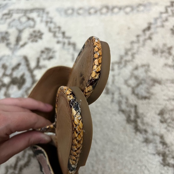 Madewell snake print slide on mules - Picture 6 of 8